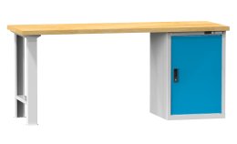 Műhelyasztalok C sorozat, szélesség 2000, mélység 700 vagy 800, magasság 880 vagy 890 mm (6 modell)