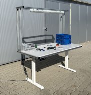 Elektromosan állítható magasságú alumínium profilokból készült asztal - 2