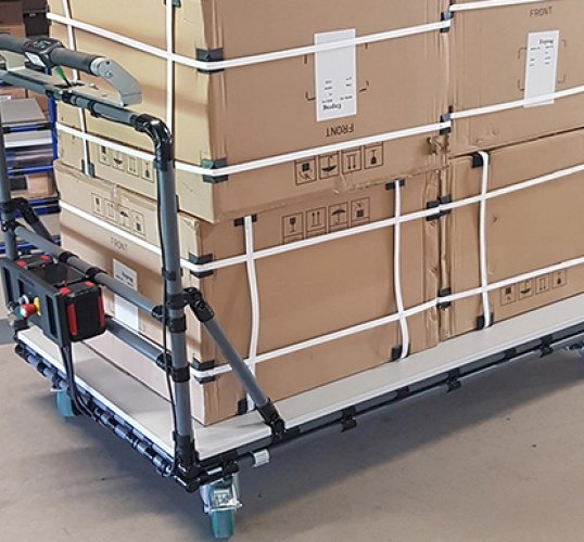 Szállítókocsi elektromos meghajtású kerekekkel